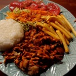 CHAMPION TURKISH KITCHEN BAR - ケバブプレート(900円税込)