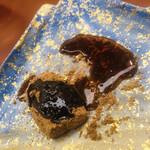 美会 - わらび餅に蜜をかけました