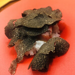 美会 - 中とろご飯に黒トリュフをトッピング