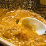 美会 - マッサマンカレーのアップ