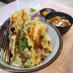 Shikoku Sakaba Higobashiten - ランチ限定！うつぼ天丼！９９０円