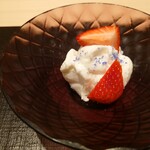 伯雲 - ロイヤルクイーンとヨーグルトアイス