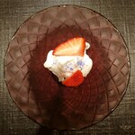 伯雲 - ロイヤルクイーンとヨーグルトアイス