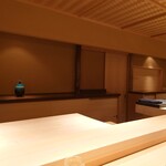 伯雲 - 内観(小窓クローズ)