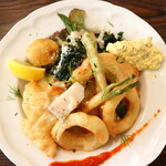 ラ コッペ - 魚介と春野菜のベニエ