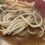 徳島ラーメン 麺王 - 麺はストレート
