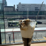 ナナズグリーンティー - 「抹茶生チョコレートパフェ」¥980
「ほうじ茶生チョコレートパフェ」¥980