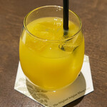 ココフラットカフェ 本町 - オレンジジュース
