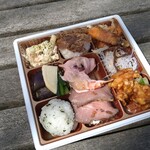 柿安ダイニング - 料理写真:春のオールスター弁当