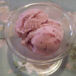 オリーブ キッチン - いちごアイス