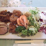 オリーブ キッチン - 前菜バイキングより