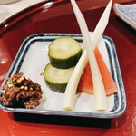 1000 - お漬け物盛り合わせ