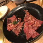 焼肉問屋 牛蔵 - 