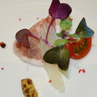 鉄板DINING集 栄店 - 最初の１品、自家製豚ハム