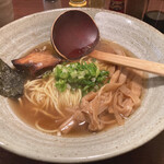 Menya Sakurakaze - 醤油ラーメン