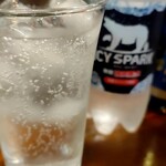 てっちゃん寿司 - ブルー炭酸割。