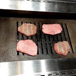 焼肉レストラン慶州 - 