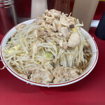 ラーメン二郎 - ラーメン　ヤサイマシ　ニンニクマシ　アブラマシマシ