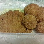 辻肉店 - リブロース肉の厚切り豚カツと特製丸メンチカツ