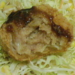 辻肉店 - ジューシーで美味しい特製丸メンチカツ