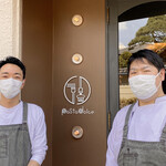 pastadolce - 右：シェフの桑さん
左：マネージャーの太田さん
お二人に写真掲載許可をいただきました。
お忙しい中、ありがとうございました。
ごちそうさまでした٩(^‿^)۶