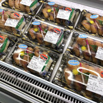 八丈ストア - 島寿司売場