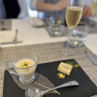 リストランテブレッツアディマーレ - 始まりの一皿　新玉ねぎのポタージュが感動の美味さ