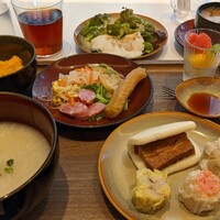 モダンチャイニーズブラッセリ― HALOW - 