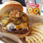 ヤチクロバーガー - ハニぺーニョチーズバーガー