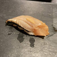 希凛 西店 - たい
                    赤身（漬け）
                    たこ
                    ほたて
                    本マグロ
                    たちうお
                    蒸しあなご
                    ※さわら
                    うに
                    焼きあなご