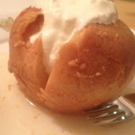 クッチーナ笑多 - ババ５００円。ナポリのシロップたっぷりのジューシーなケーキ