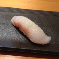 伊勢鮨 - 