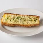 garlic toast