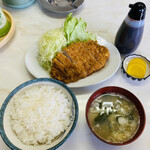 くらもち食堂 - 「カツ定食」1,000円税込み♫