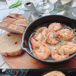 ラ ステラ - エビのアヒージョ