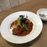 酒嚢飯袋 - 山形牛味噌トマト煮込み820円