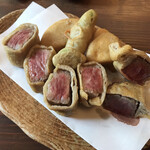 蕎麦 市のせ - （そば衣の天ぷら）近江牛と野菜