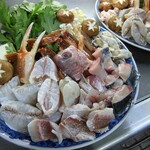 すし一 - 瀬戸内海の天然の鯛などを使用した魚すき鍋