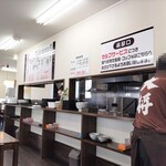 ラーメン大将 - 大きな厨房