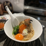 酒肴場 屯 - 青森産桜蟹のまぜそば　¥1500