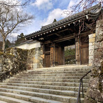 京都大原三千院 - 玄関口の御殿門