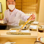 日本橋 蕎ノ字 - ◎車海老の天ぷらから始まるのが王道の江戸前天ぷら。