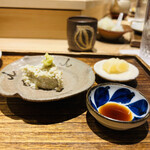 日本橋 蕎ノ字 - ◎そばの粗挽きは風味豊かな味。生わさびと濃いめの蕎麦つゆで頂く。