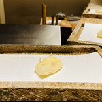 日本橋 蕎ノ字 - ☆スミイカの天ぷらは柔らかく旨味があり美味い❗️