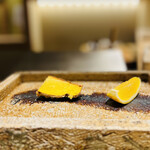 日本橋 蕎ノ字 - ◎ジャガイモの天ぷらと静岡産のハーフレモネ。酸っぱさもあり甘さも強い。