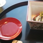 京都 吉兆 - 食前酒・向付(白魚と季節の野菜)