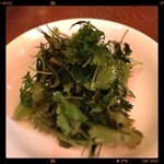 kurkku 3 - 香草サラダ