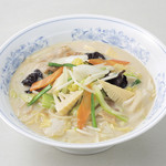 福しん - オススメのタンメントリオ・その3 ちゃんぽん風タンメン 580円