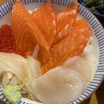 Tsukiji Hare no Hi Karuizawa Ten - 时令天妇罗和海鲜盖饭套餐　三文鱼亲子小盖饭　加贝壳