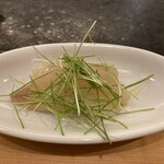 鮨 くぼた - ひらめの昆布締め